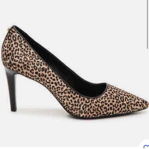 Michael Kors Dorothy Flex Pump Printed Haircalf DK Camel Size 8